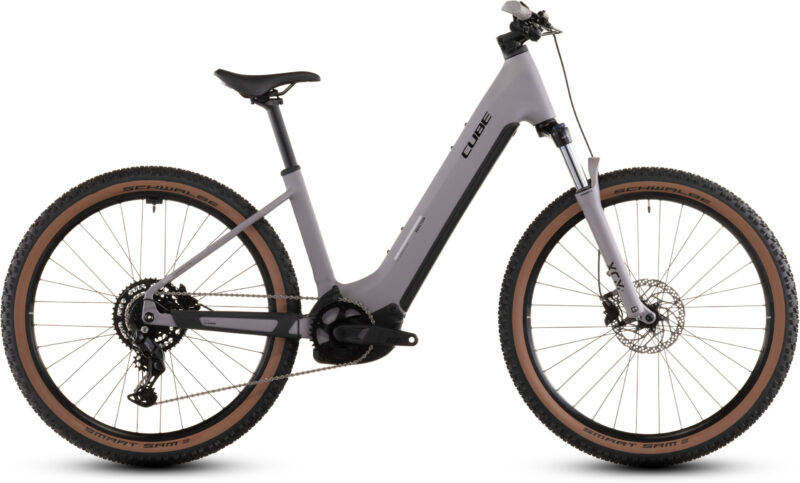 Bicicleta Eléctrica Cube Reaction Hybrid Performance 600 plumgrey´n´black Cuadro abierto 2026