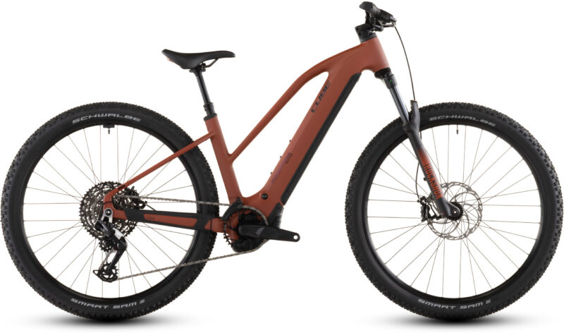 Bicicleta Eléctrica Cube Reaction Hybrid Race 800 amber´n´black Cuadro semiabierto 2026