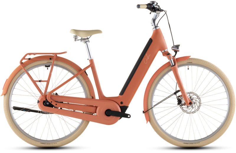 Bicicleta Eléctrica Cube Aruba Hybrid 600 papaya´n´creme 2026