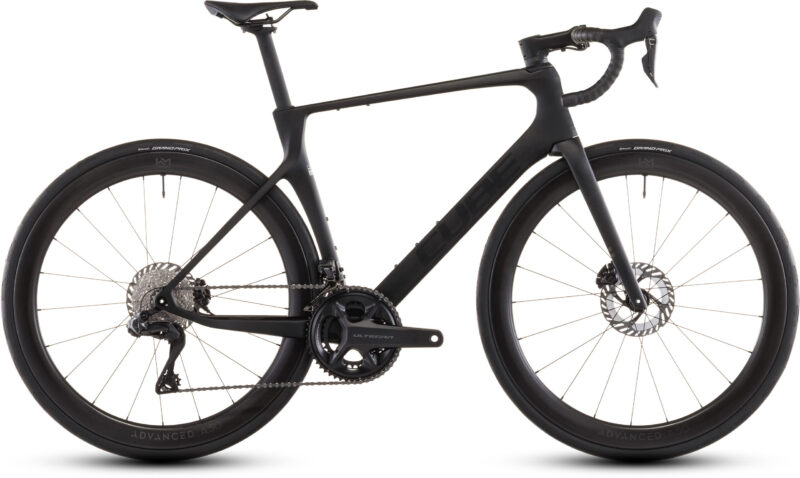 Bicicleta Cube Agree C:62 Pro blackline 2026