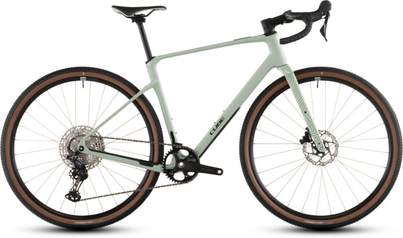 Bicicleta Cube Nuroad C:62 ONE aloegreen´n´black 2026