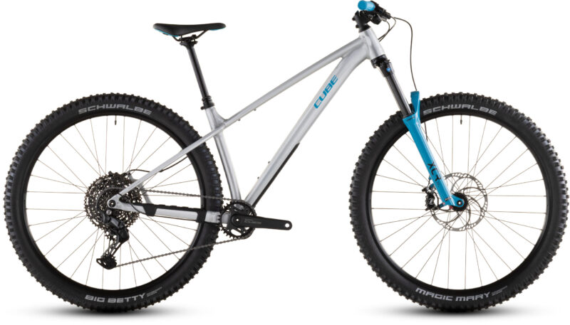 Bicicleta Cube Reaction TM ONE rawmetal´n´blue 2026